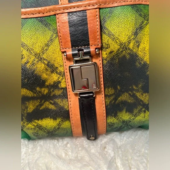 L.A.M.B. Designer Tie Dye Handbag🤩 - Picture 2 of 11